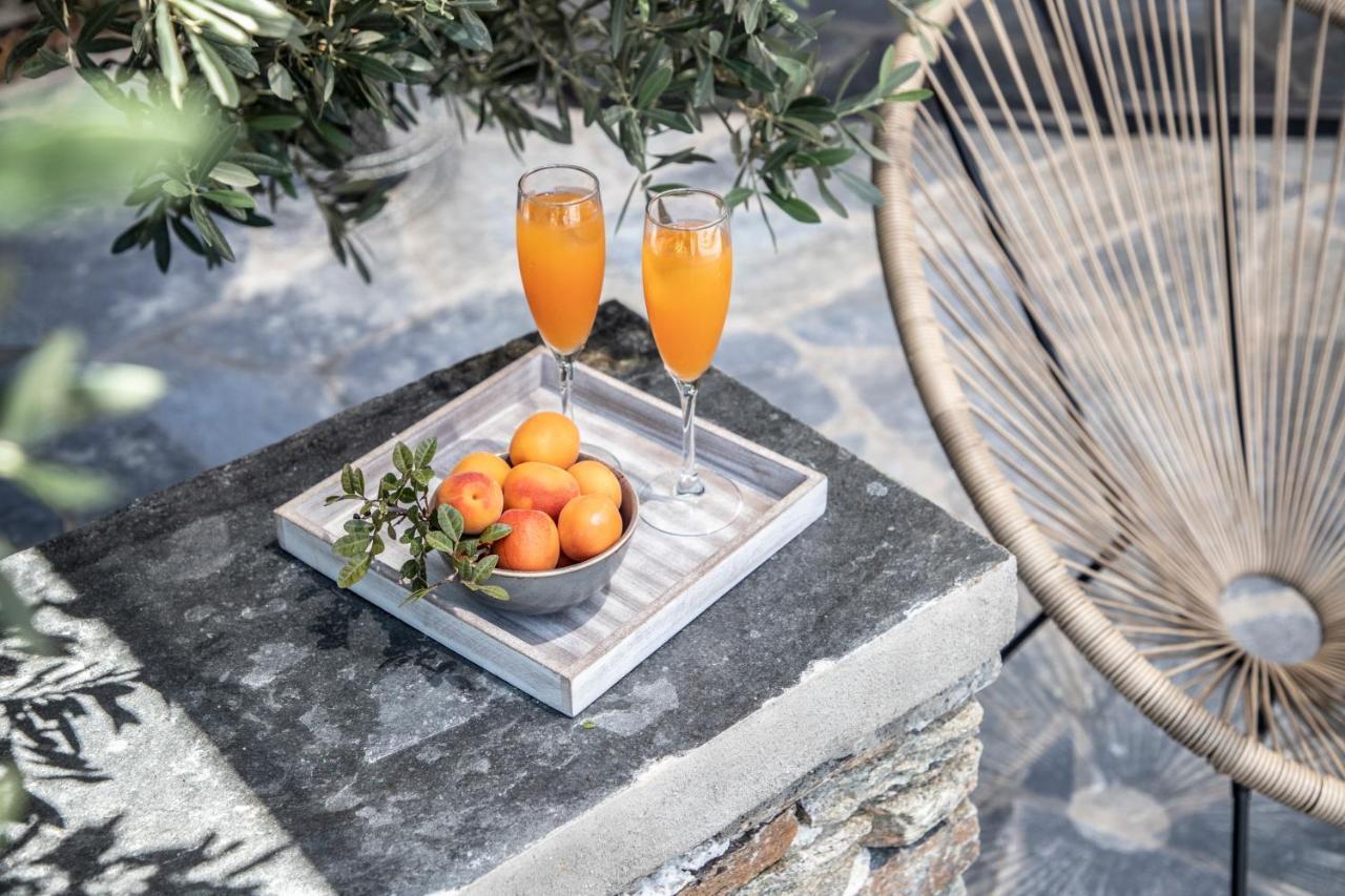 Nesea Sifnos - Luxury Residences Platis Gialos  ภายนอก รูปภาพ